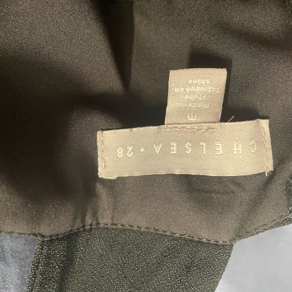 Black Plunge neckline top - Picture 5 of 7